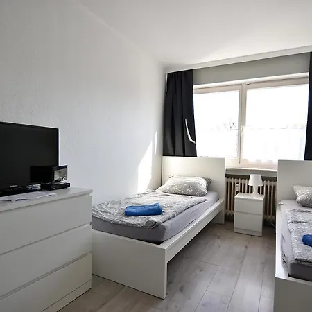 Easy Work And * Kolín nad Rýnem