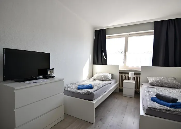 Easy Work And * Kolonia