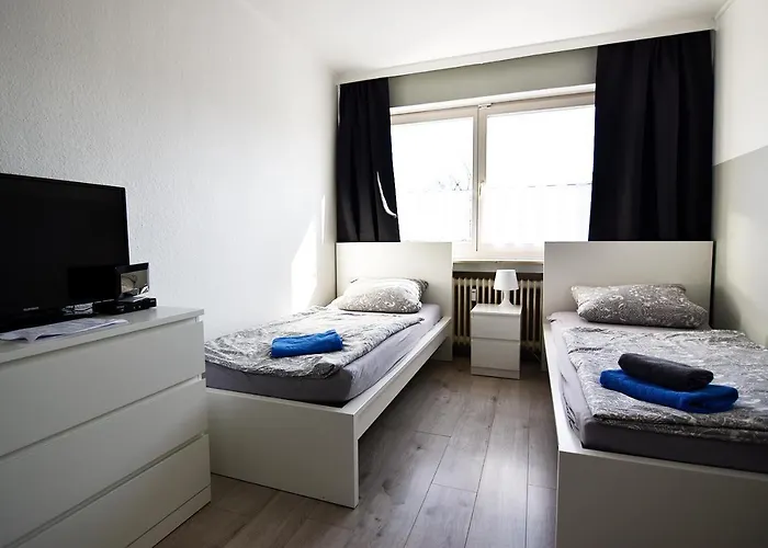 Easy Work And Apartament